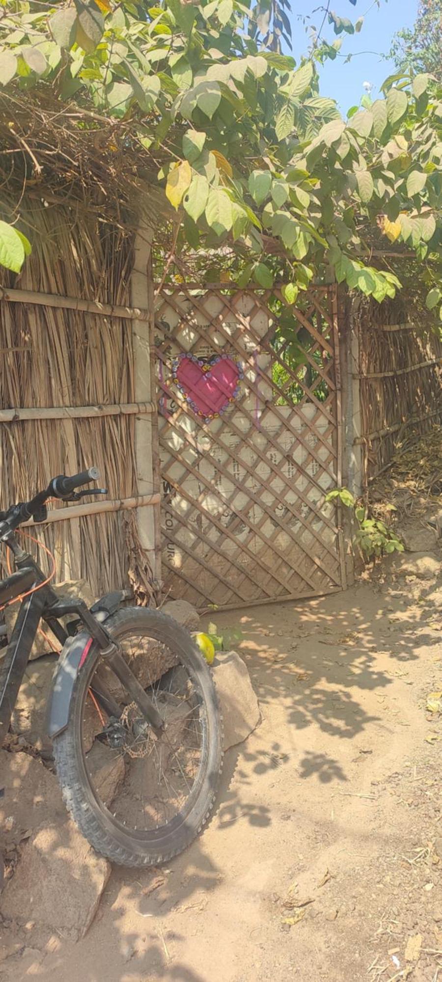 Hearthspace Hampi - Small Home, A Low-Impact Backpackers Hostel Ngoại thất bức ảnh